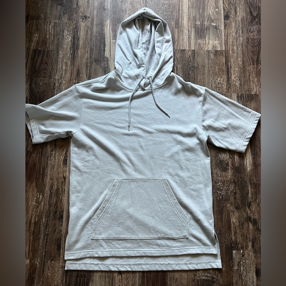 Cool Gray Original Use Short Sleeve Hoodie Size M (Medium)